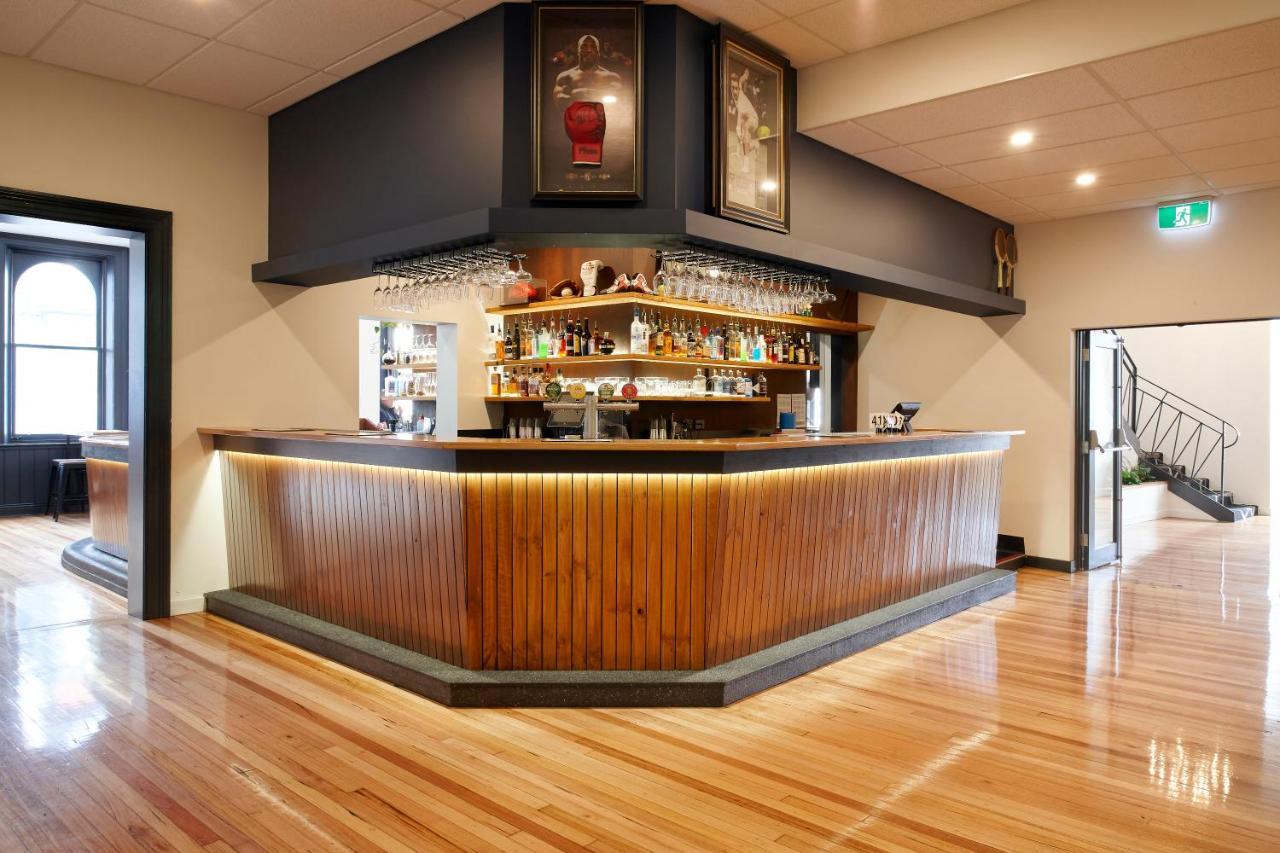 Sports Garden Hotel 朗塞斯顿 外观 照片
