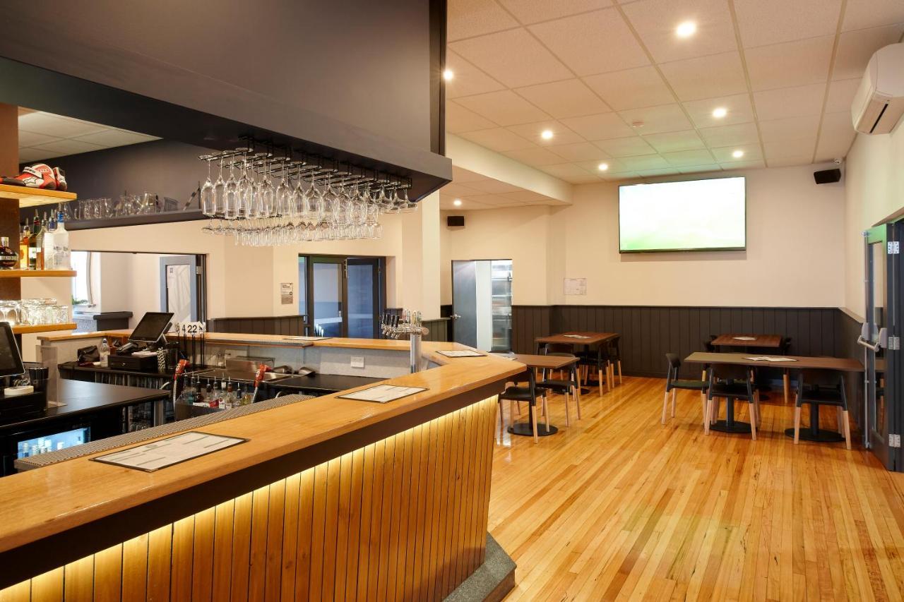 Sports Garden Hotel 朗塞斯顿 外观 照片
