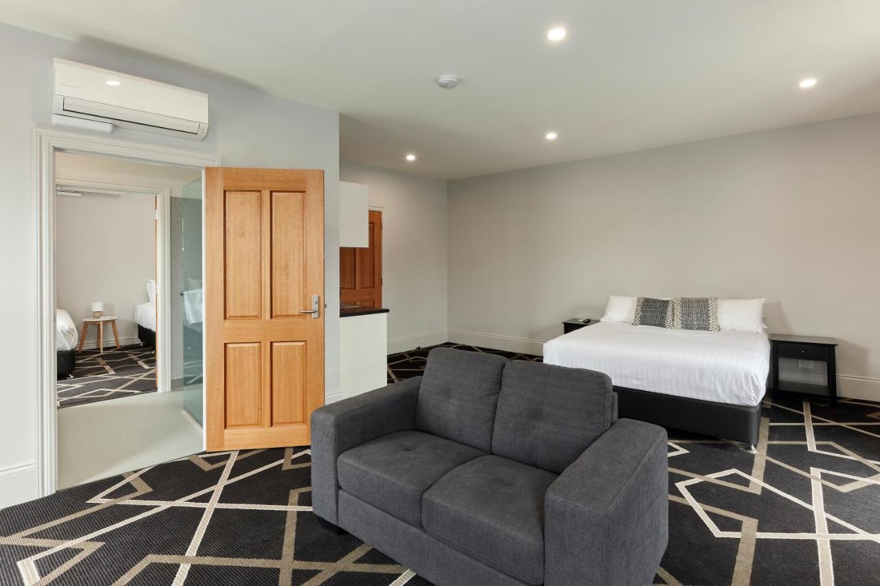 Sports Garden Hotel 朗塞斯顿 外观 照片