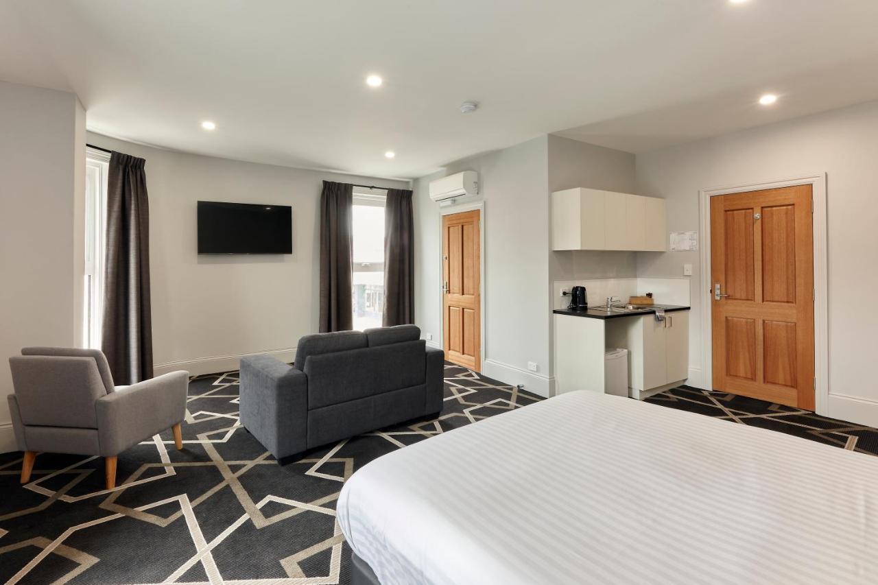 Sports Garden Hotel 朗塞斯顿 外观 照片