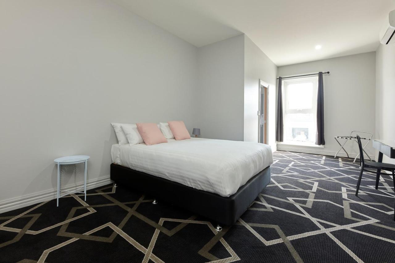 Sports Garden Hotel 朗塞斯顿 外观 照片