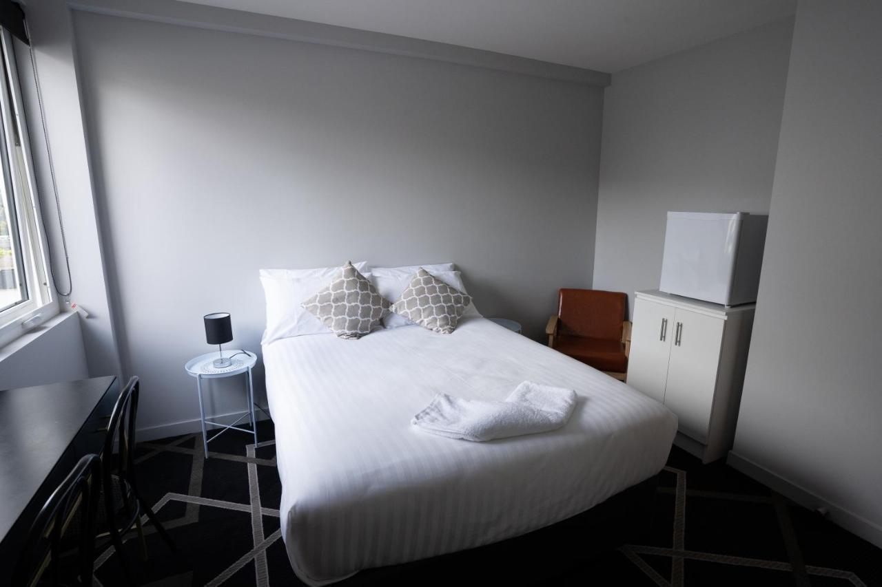 Sports Garden Hotel 朗塞斯顿 外观 照片