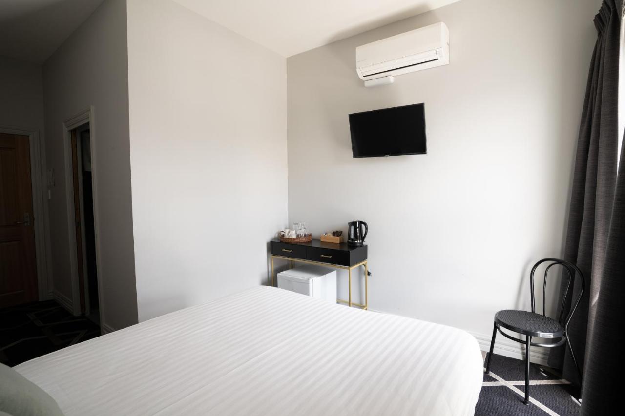 Sports Garden Hotel 朗塞斯顿 外观 照片
